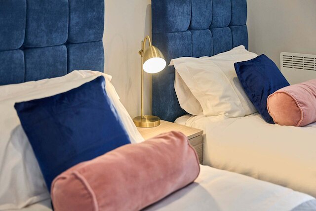 ホスト ステイ クロスビー ガーデンズ アパートメント