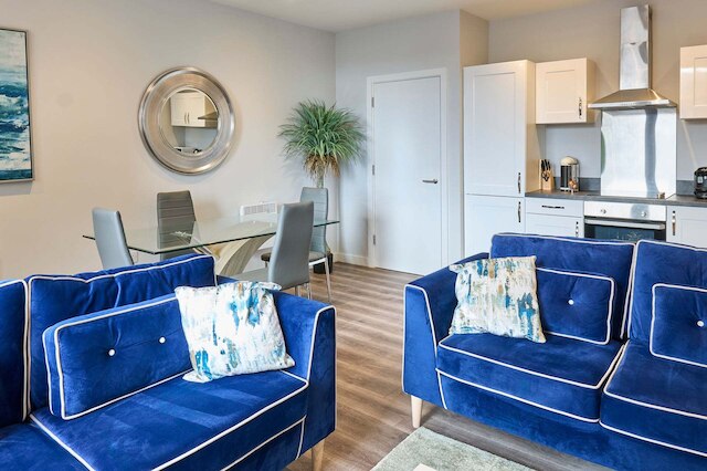 ホスト ステイ クロスビー ガーデンズ アパートメント