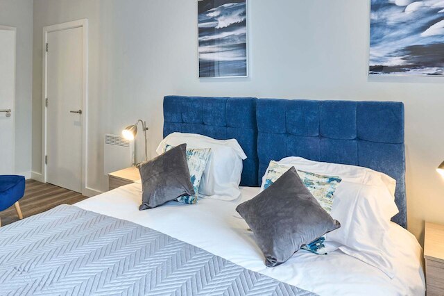 ホスト ステイ クロスビー ガーデンズ アパートメント