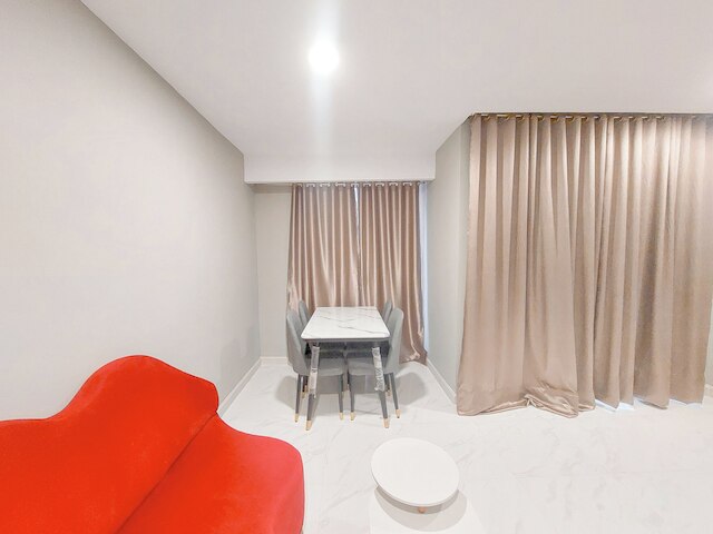 コージー リビング 2 ベッドルーム ロフト アパートメント グランド ジャティ ジャンクション