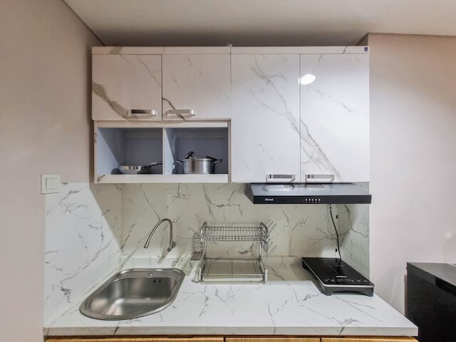 コンフォータブル アンド スペーシャス スタジオ アット パトラランド アマルタ アパートメント