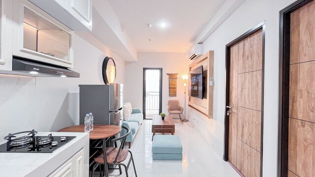 ザ シンプリー ルック 1BR アパートメント アット デルフト チプトラ マカッサル