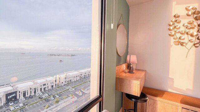 ザ シンプリー ルック 1BR アパートメント アット デルフト チプトラ マカッサル