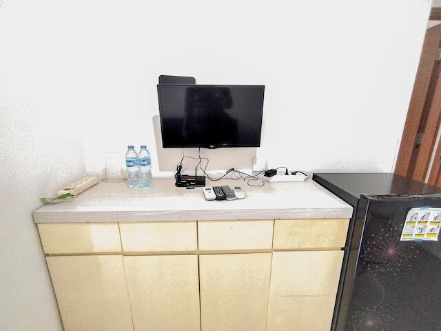 ホーミー アンド プレザント 2ベッドルーム アット パビリオン ペルマタ アパートメント