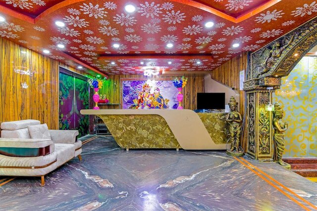 ホテル ラヒ クラウン バイ ステイズ イージー