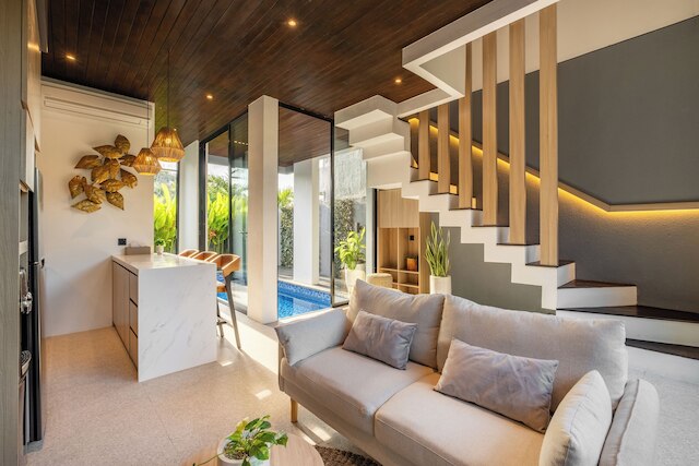 プライベート ヴィラ アイラ 8E 10ミン メラスティ ビーチ