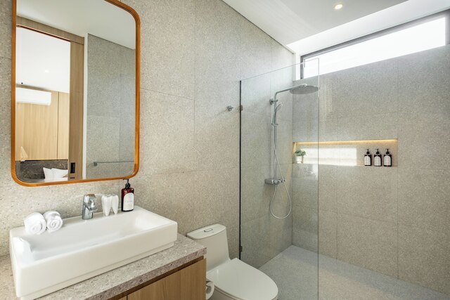 プライベート ヴィラ アイラ 8E 10ミン メラスティ ビーチ