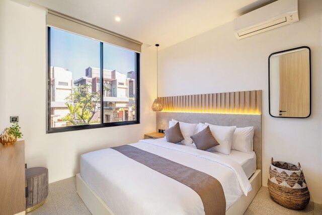 プライベート ヴィラ アイラ 8E 10ミン メラスティ ビーチ