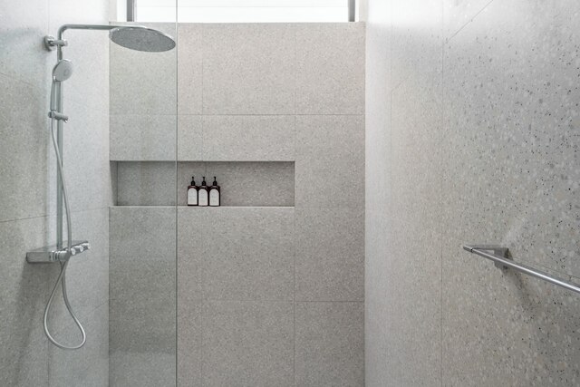 プライベート ヴィラ アイラ 8E 10ミン メラスティ ビーチ