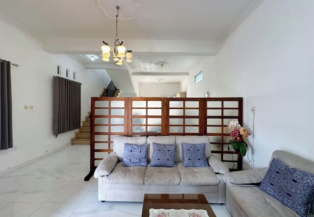 M&S ステイ シャリア