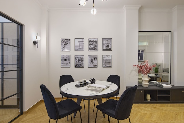 ジ アテニアン シック エレガント レジデンス イン コロナキ