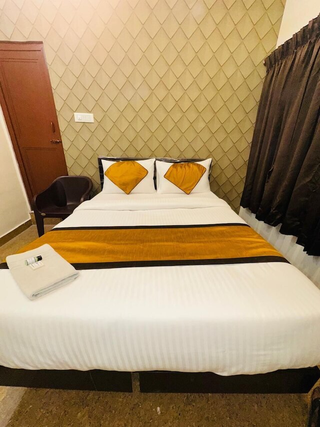 ホテル ゴールデン イン