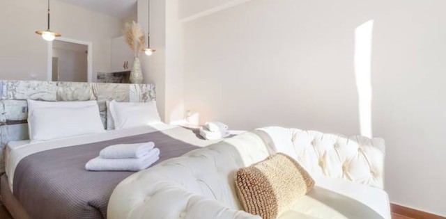 モナスティラキ 507 スーパーホスト ハブ