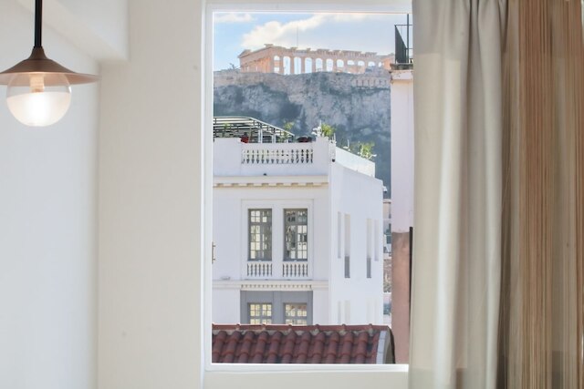 モナスティラキ 507 スーパーホスト ハブ