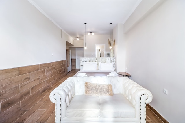 モナスティラキ 507 スーパーホスト ハブ