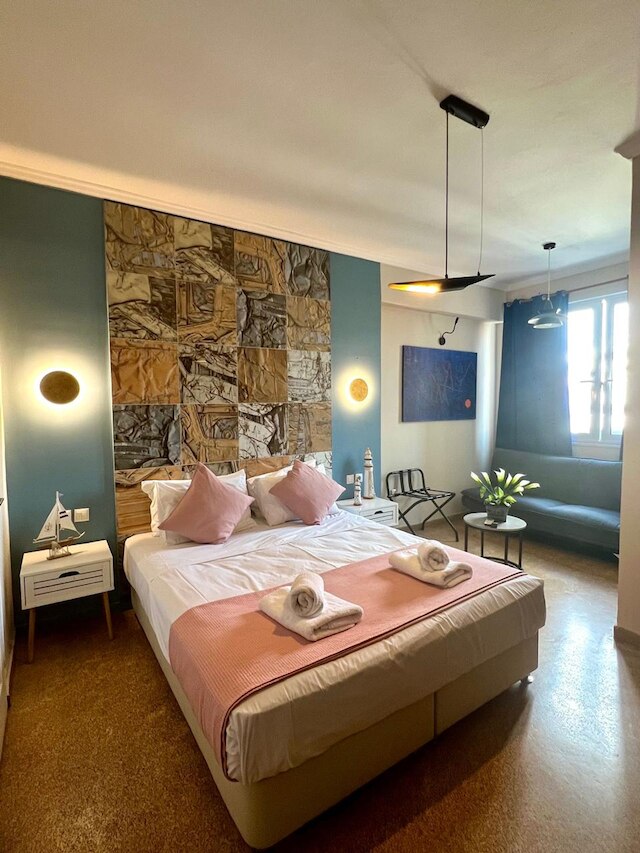 モナスティラキ 510 スーパーホスト ハブ