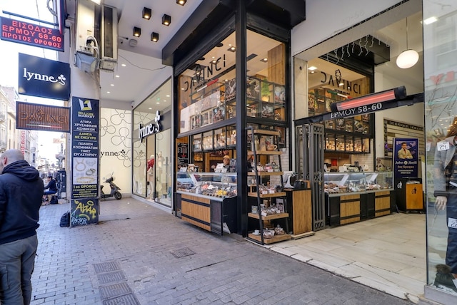 モナスティラキ 510 スーパーホスト ハブ