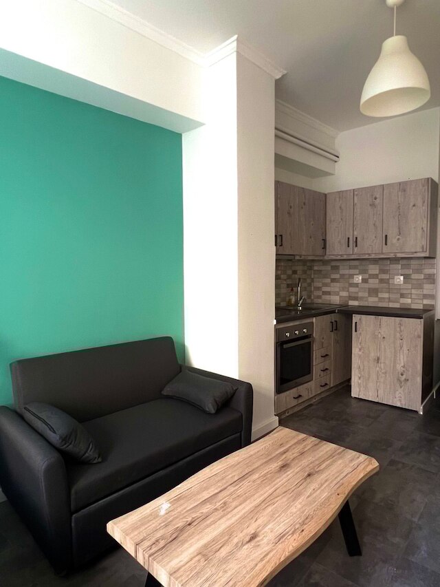 モナスティラキ 101 スーパー ホスト ハブ