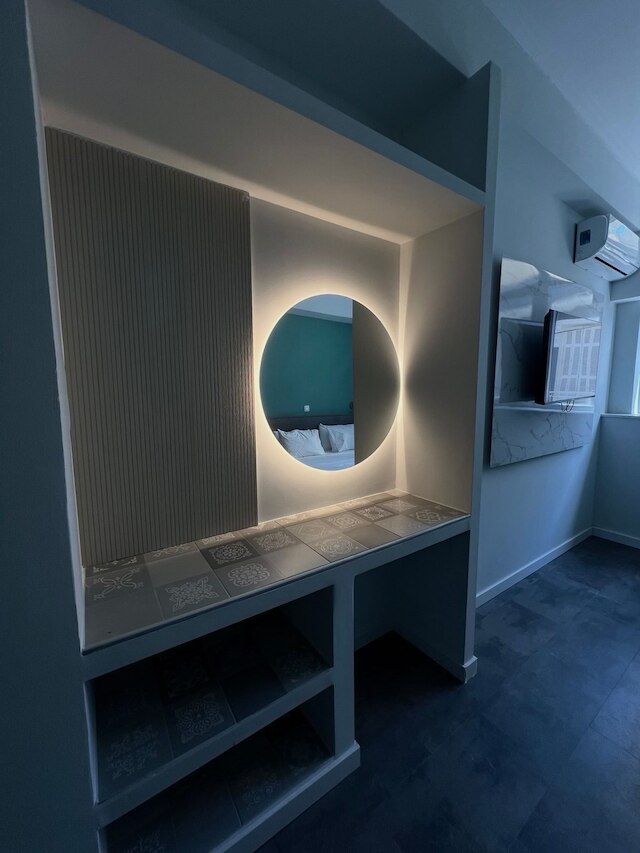 モナスティラキ 101 スーパー ホスト ハブ