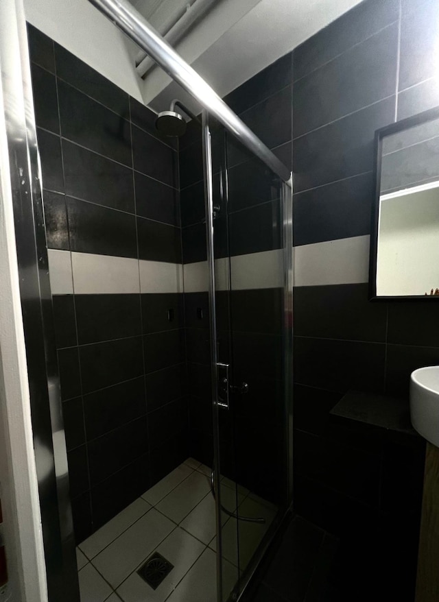 モナスティラキ 101 スーパー ホスト ハブ