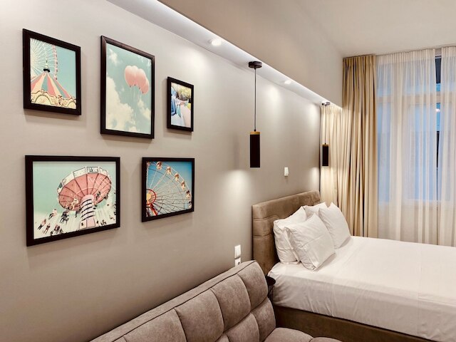 305 モナスティラキ 305 スーパー ホスト ハブ