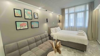 305 モナスティラキ 305 スーパー ホスト ハブ