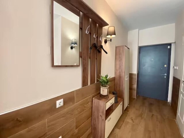 モナスティラキ 306 スーパー ホスト ハブ