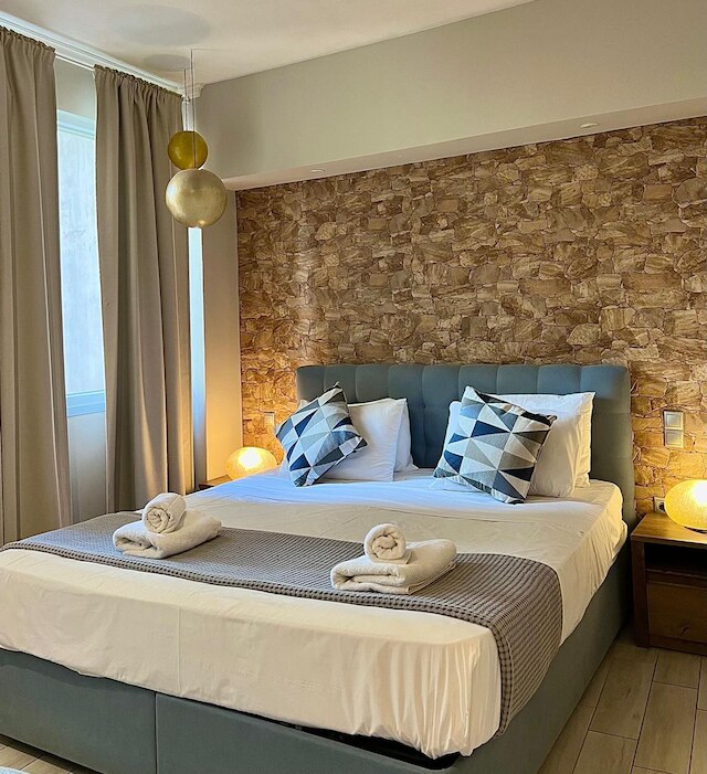 モナスティラキ 312 スーパー ホスト ハブ