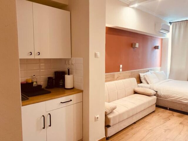 モナスティラキ 506 スーパー ホスト ハブ