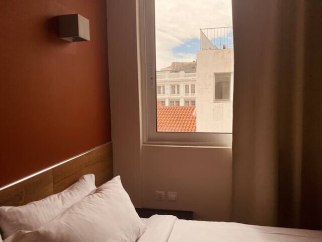 モナスティラキ 506 スーパー ホスト ハブ