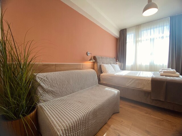 モナスティラキ 503 スーパーホスト ハブ