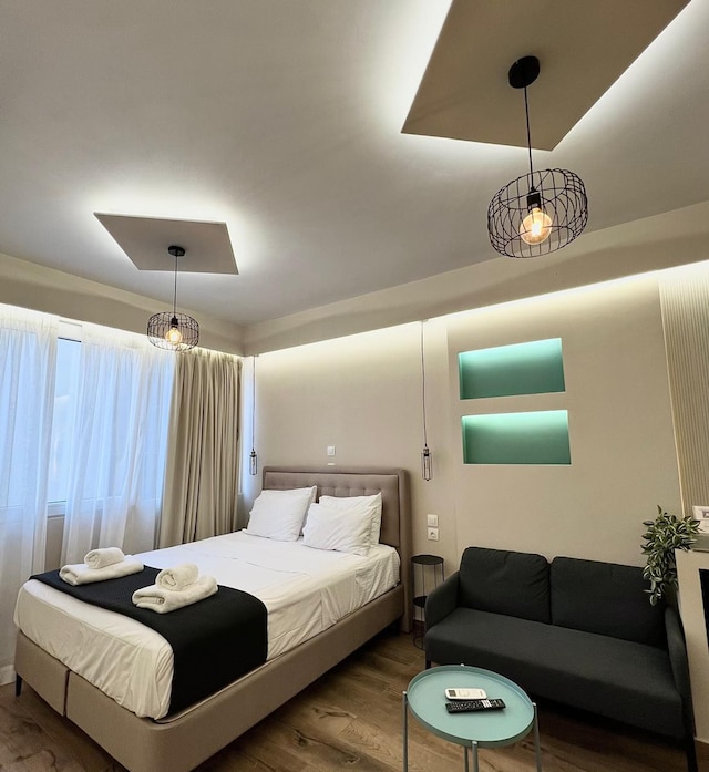 モナスティラキ 308 スーパーホスト ハブ