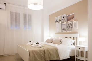 ザ アクロポリス エレネスト