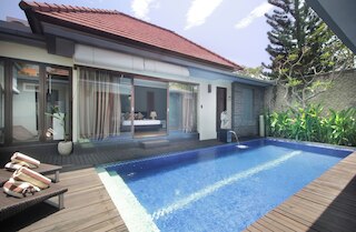 ジャヤニ ヴィラ