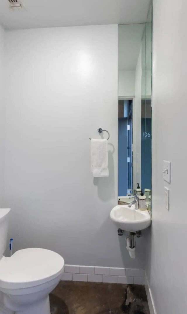 ニュー スカイライン タウンホーム オン 6th