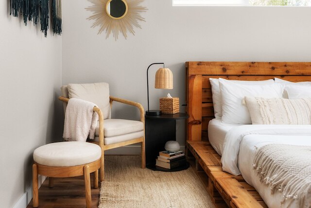 イースト サイド サンクチュアリ ホットタブ サウナ