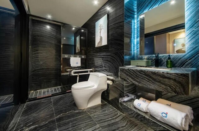 AI Lives In The Future Hotel(Xi'an Longshouyuan Daming Palace West Subway Station Branch)