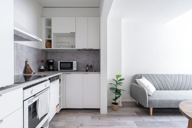 リノベーテッド スタジオ アット ザ ベスト ロケーション