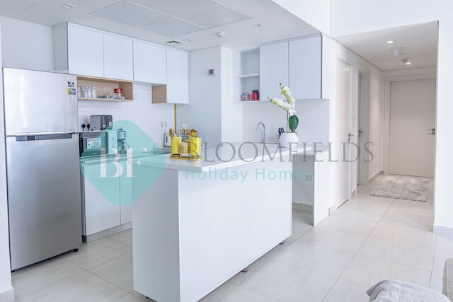 ブルームフィールド メトロポリタン 3ベッドルーム イン ブリッジズ