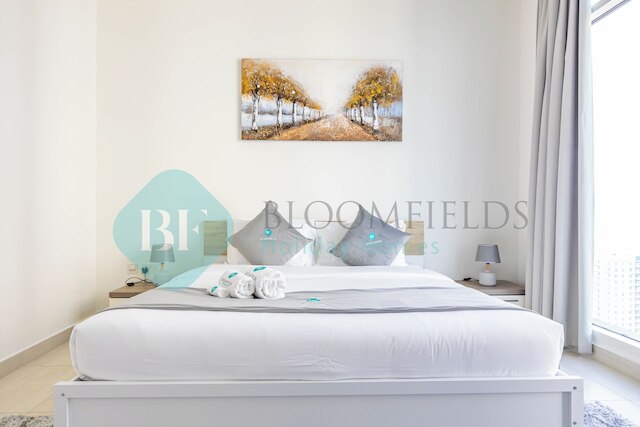 ブルームフィールド メトロポリタン 3ベッドルーム イン ブリッジズ