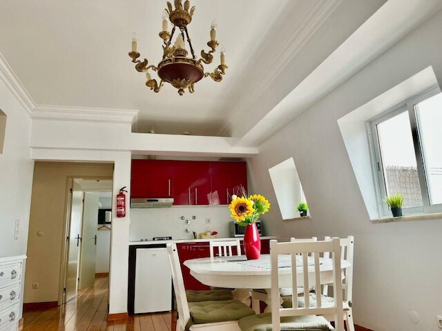 チャーミング 2 ベッドルーム アパートメント イン シティ センター リスボン