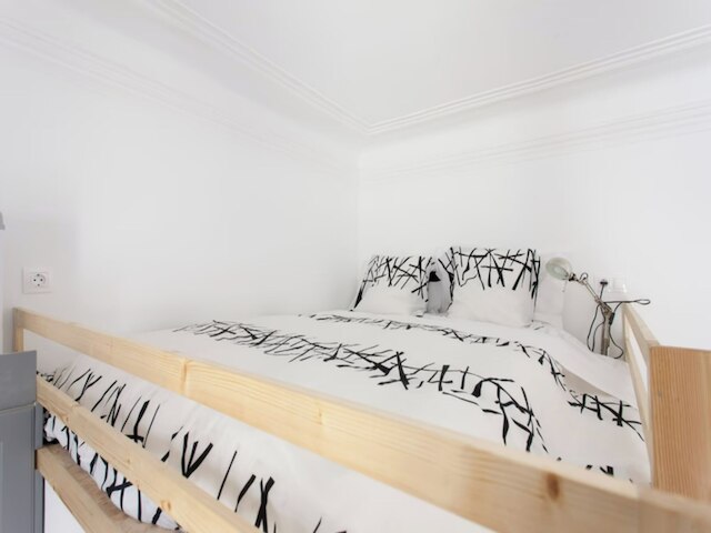 スタジオ アパートメント ロケーテッド セントラル リスボン