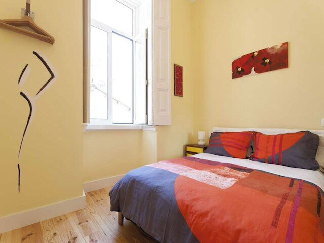 2 ベッドルーム アパートメント ロケーテッド ハート オブ リスボン シティ