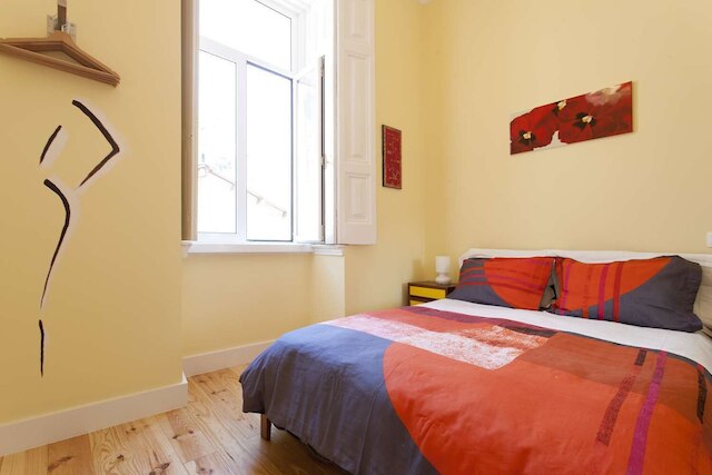 2 ベッドルーム アパートメント ロケーテッド ハート オブ リスボン シティ