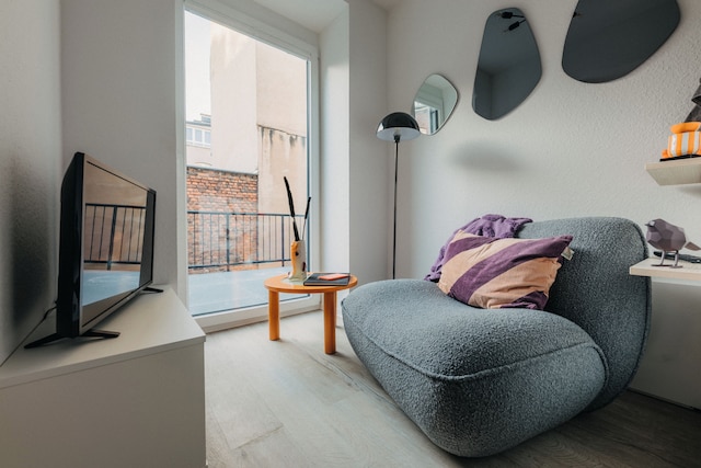 ブリック ロフツ バイ BHH リビング