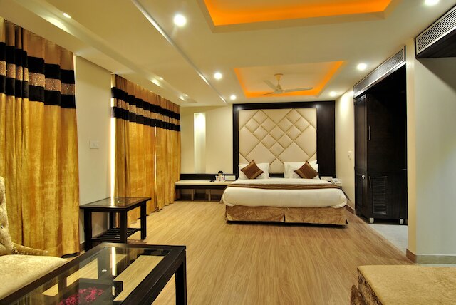 ホテル サイ ミラクル