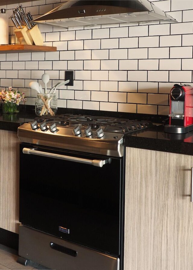 デュプレックス インダストリアル バイ ザ ローカル ウェイ