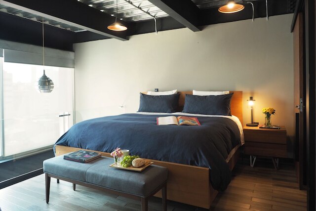 デュプレックス インダストリアル バイ ザ ローカル ウェイ