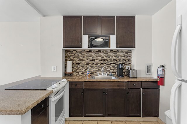 ベイ ハーバー サンセット アパート 3B