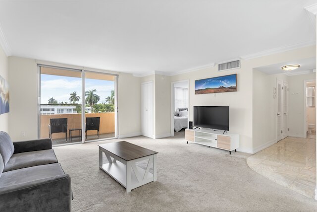 ベイ ハーバー サンセット アパートメント 3C